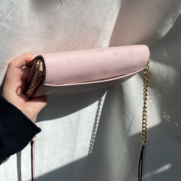 Micheal Kors Crossbody bag Pink/blush and Gold - Picture 3 of 6